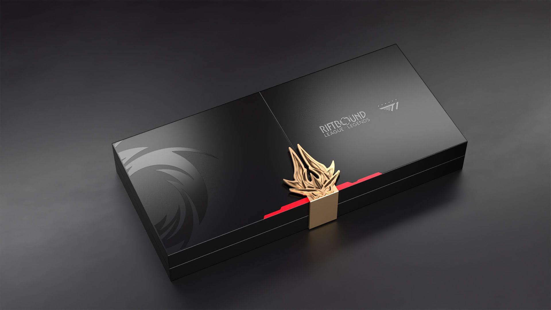 Official render of the T1 Signature Edition display and card treatment.